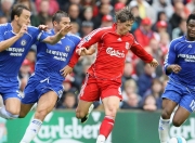 九游体育平台-步行者收割广厦队，克莱成为关键先生，一场跨越篮球文化的胜利叙事