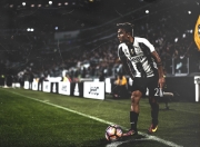 九游游戏-意甲焦点战，公牛压哨击败广厦队，体育无界的热血交融