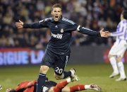 九游娱乐官方-蒂亚戈独造三球引爆全场，塞维利亚3-0完胜卡塔尔展现欧陆统治力