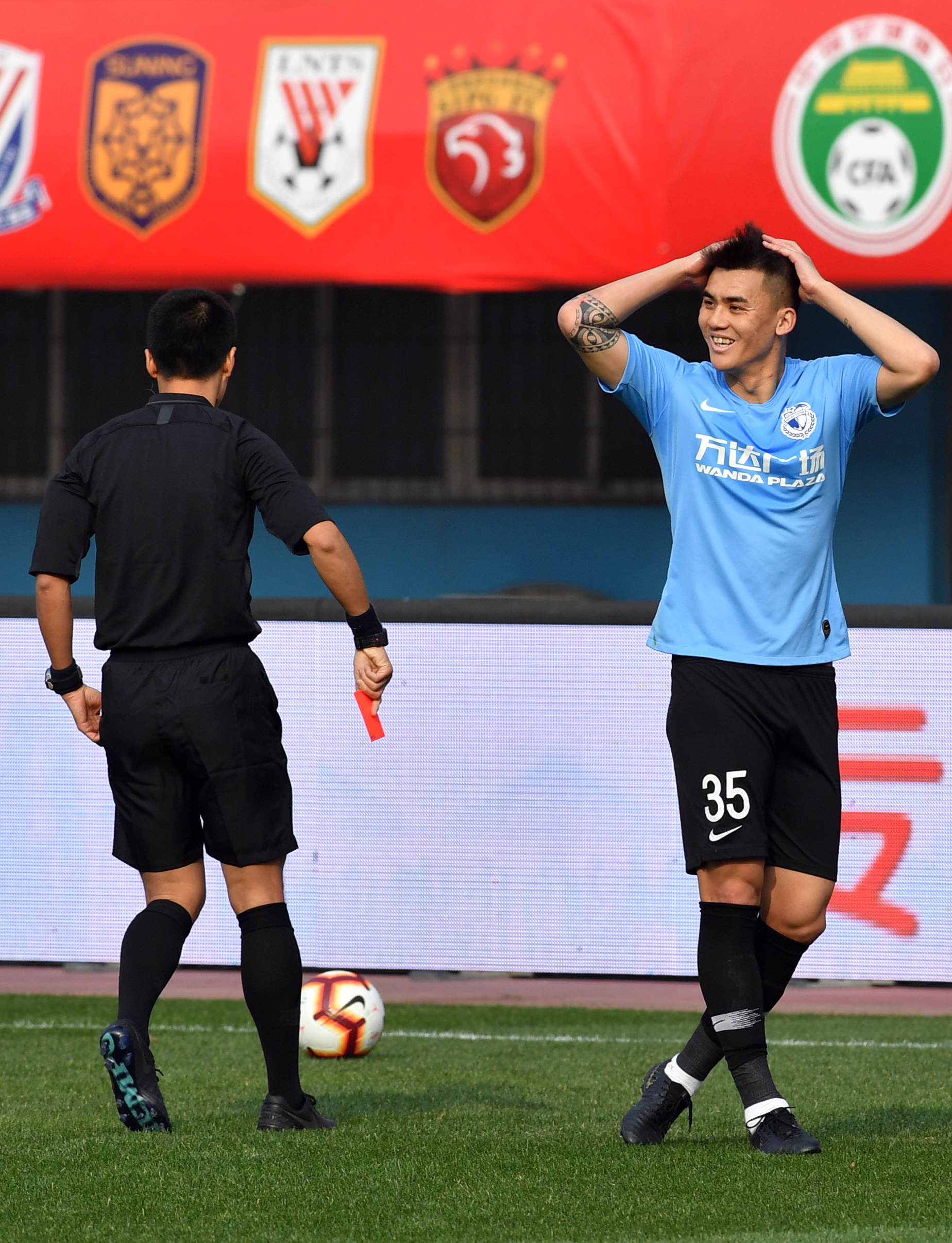 大连一方队面对强敌，经过艰苦比拼获得平局！