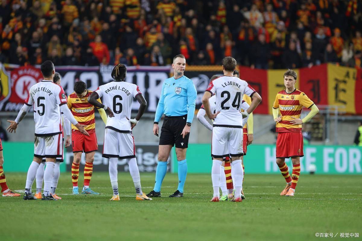 包含南安普顿主场大胜阿斯顿维拉，豪取三分的词条